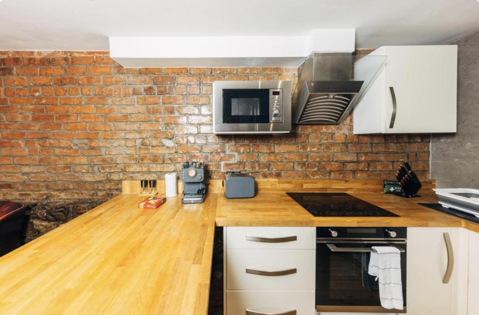 Superb Luxury Apartment By Canal - Central Edinburgh Eksteriør billede
