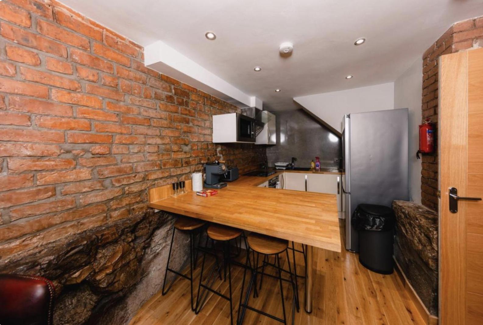 Superb Luxury Apartment By Canal - Central Edinburgh Eksteriør billede
