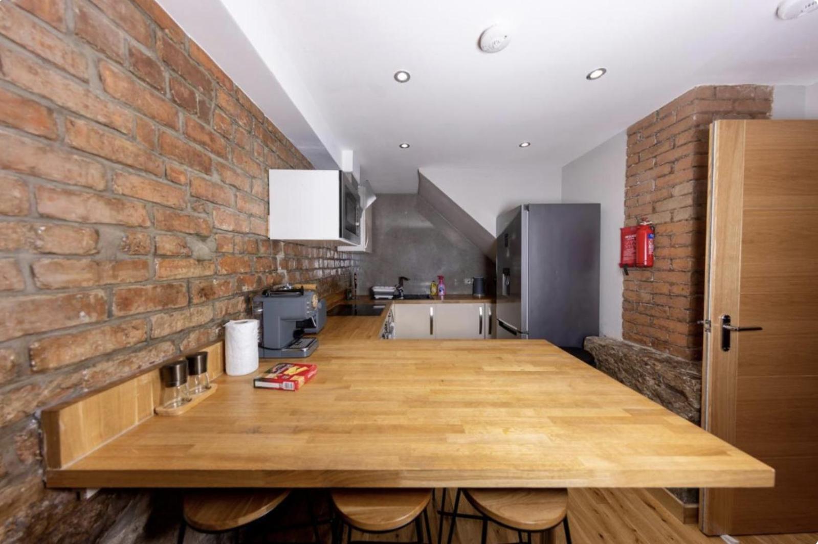 Superb Luxury Apartment By Canal - Central Edinburgh Eksteriør billede