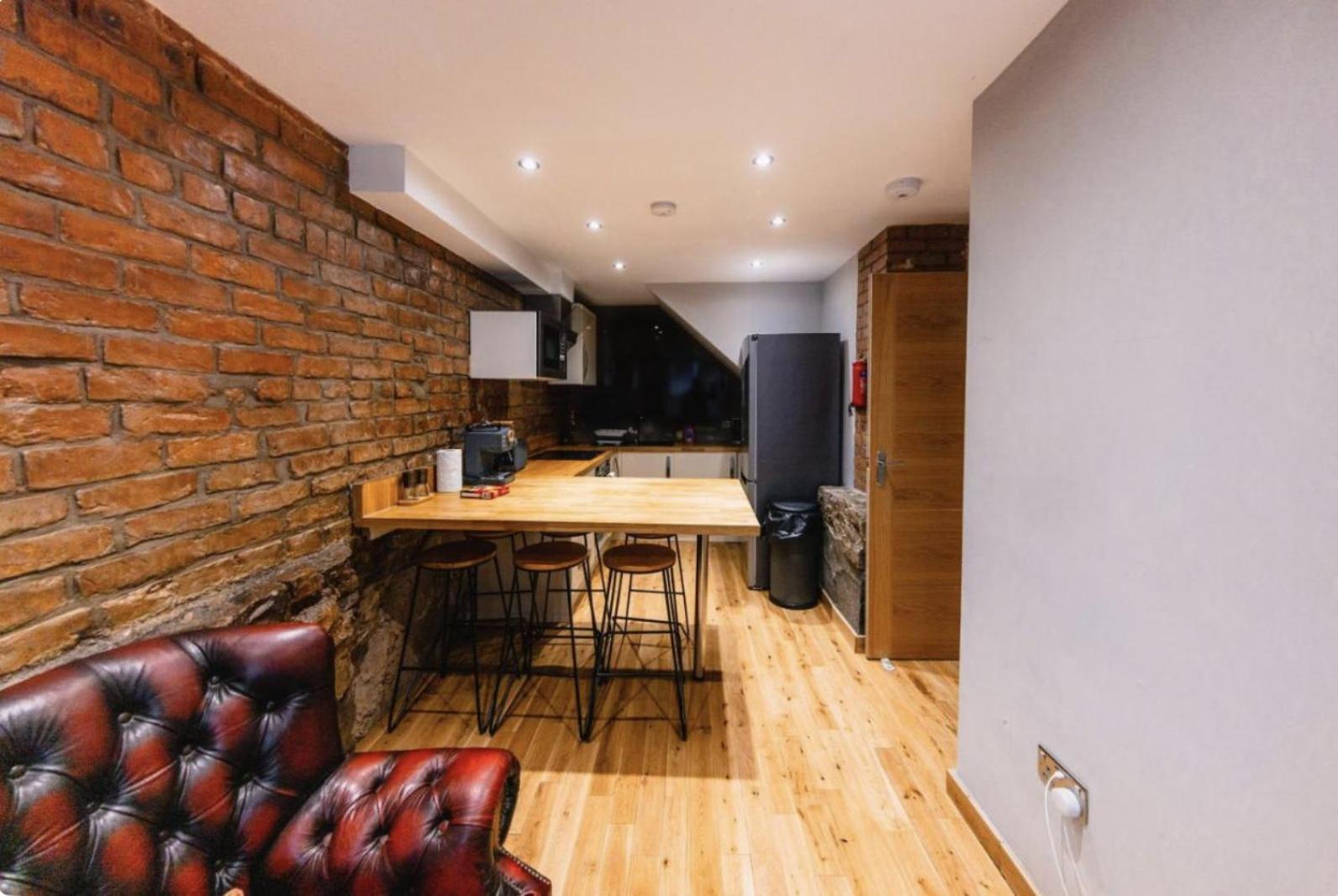 Superb Luxury Apartment By Canal - Central Edinburgh Eksteriør billede