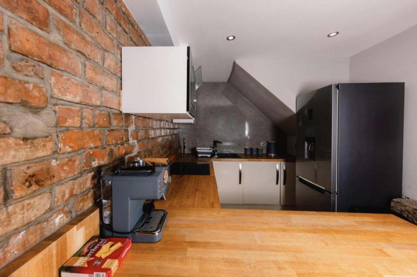 Superb Luxury Apartment By Canal - Central Edinburgh Eksteriør billede